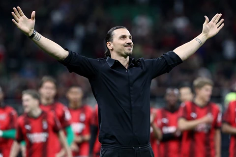 إبراهيموفيتش: ما حدث أمام فينورد خيبة أمل.. وثيو ليس ممثلًا